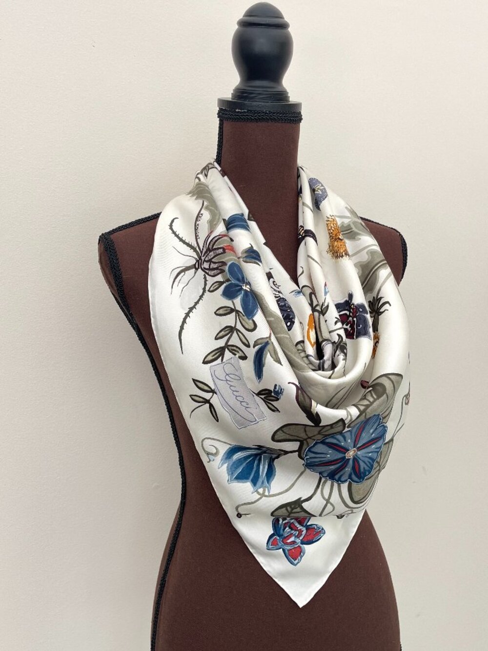Display #1 Gucci Scarf Flora 3 Print Kris Knight Silk Wrap Scarf NWT